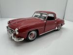 Mercedes 190 SL mit Hardtop