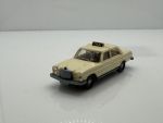 Mercedes 200 Taxi