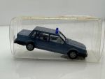 Volvo 760 GLE Limousine mit Blaulicht