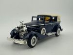 1933 Cadillac 452 V16