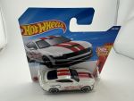 Ford Mustang Dark Horse
