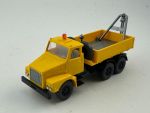 Volvo N10 Abschleppwagen