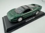 Jaguar XJ-220