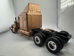 Peterbilt 359