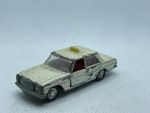 Mercedes 200 Taxi/Polizei