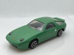 Porsche 928